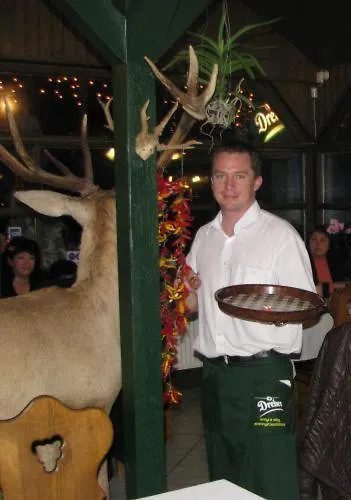 Szálloda Aranyszarvas-goldener Hirsch